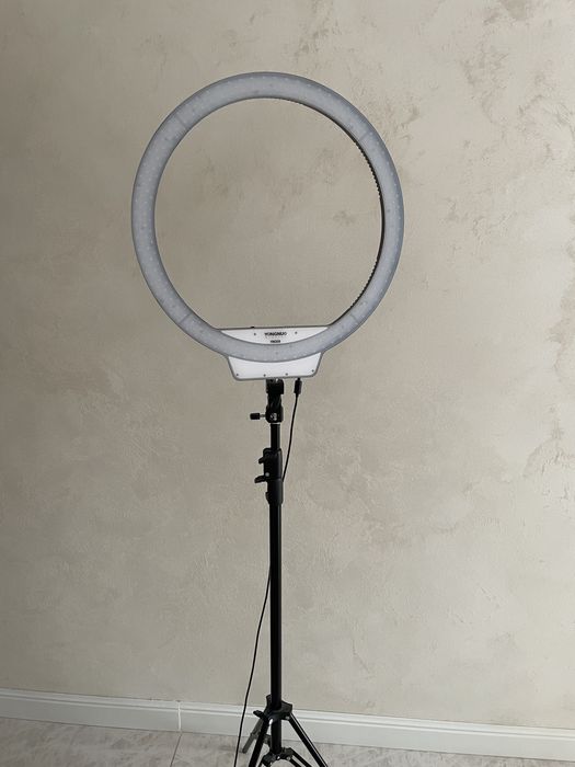 Lampa Yongnuo poze