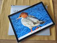 Microsoft Surface Book 2 i5 8gb RAM 256gb SSD laptop tableta