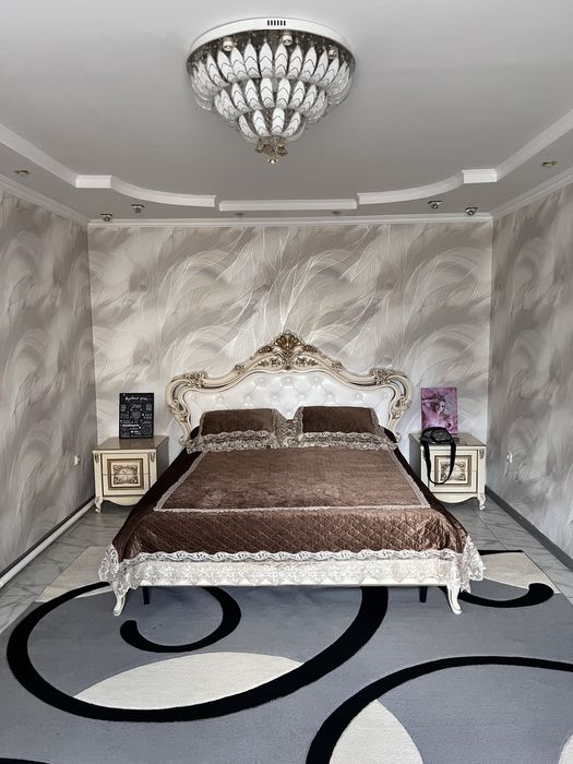 Продам спальный гарнитур