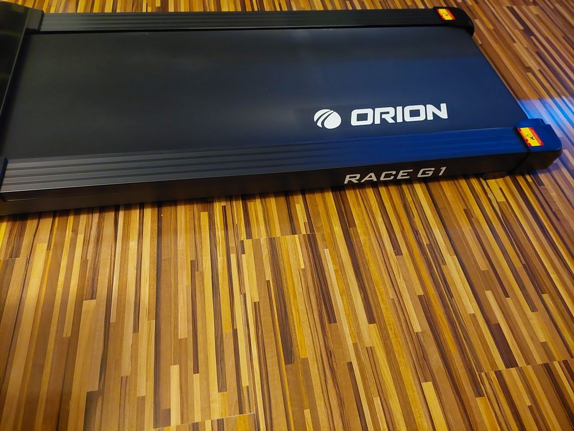 Бягаща пътека Orion Fitness Race G1