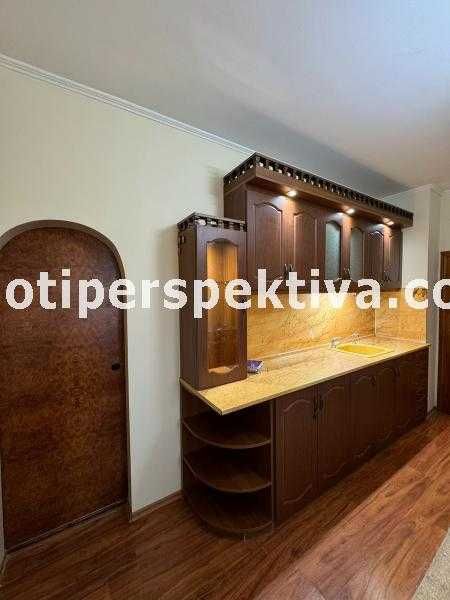 Продава се Тристаен апартамент в Пловдив, Тракия - 60 кв.м за 2072 €/кв.м - Снимка #4