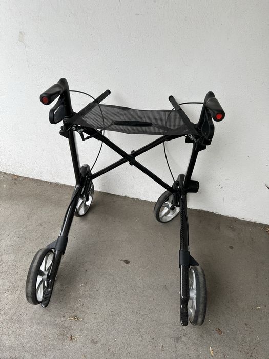 Rollator carbon / Premergator / cadru ajutator