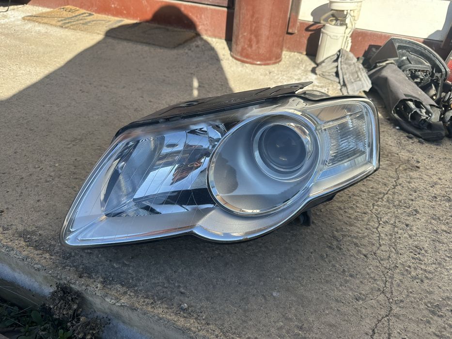 Ляв фар за VW Passat 6