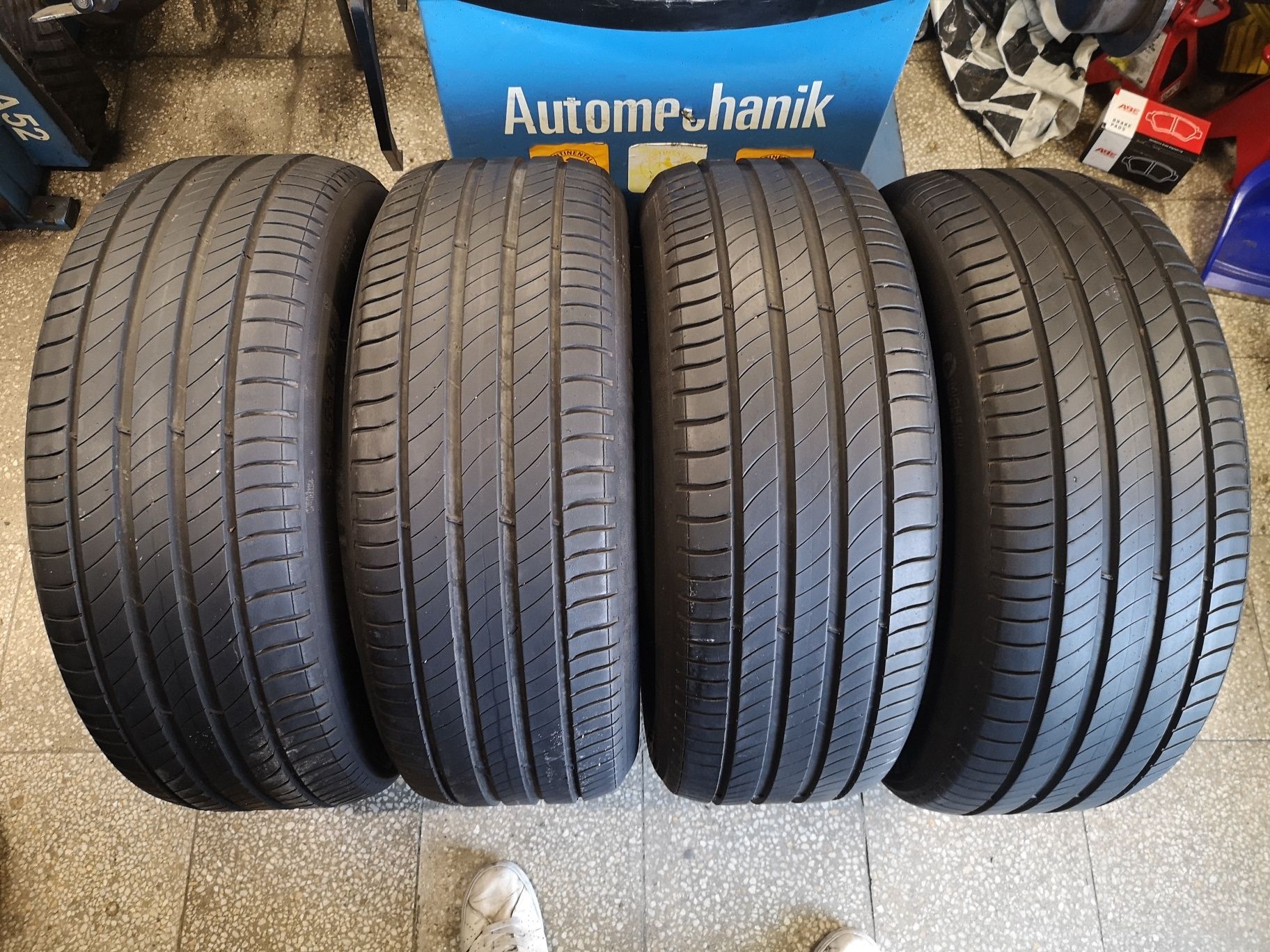 235 55 18 Michelin Primacy 4