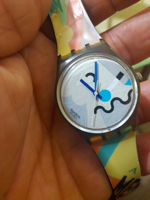 Vand ceas mai multe detalie aveti afisate.