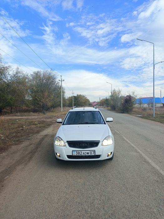 Продам Приору универсал