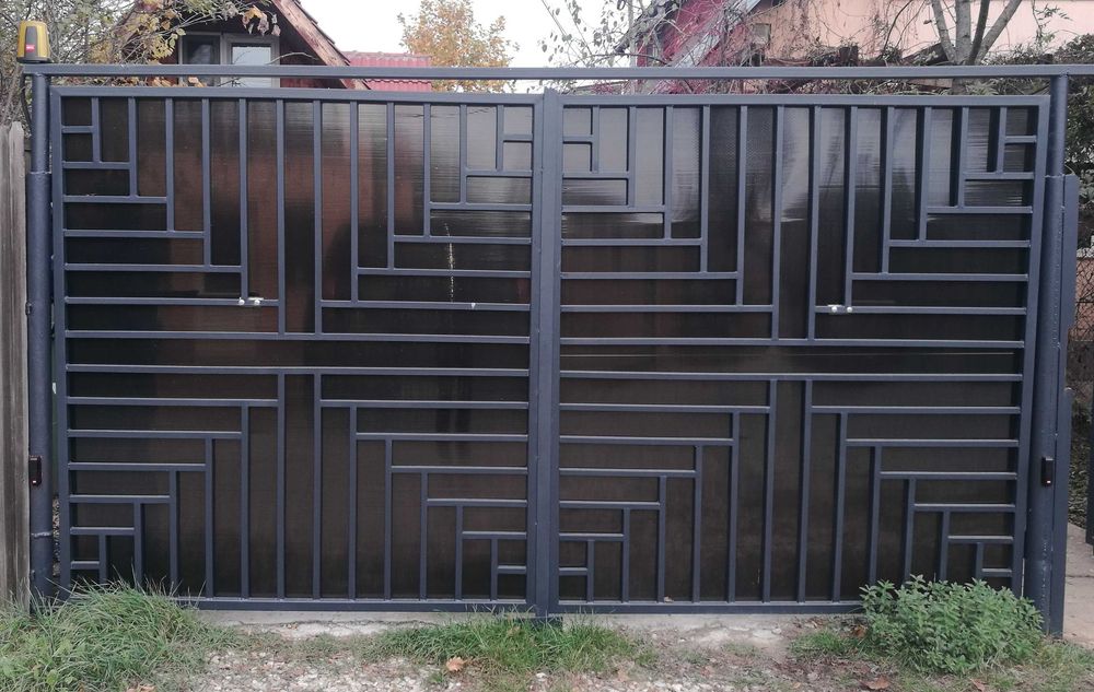 Garduri porti fier forjat teava patrata rotunda confectii metalice