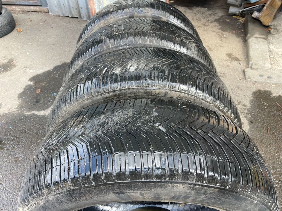 Cauciucuri de iarnă 225/65/17 Michelin dot 2022