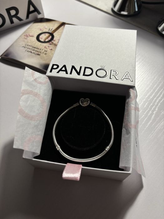 оригинална гривна Pandora