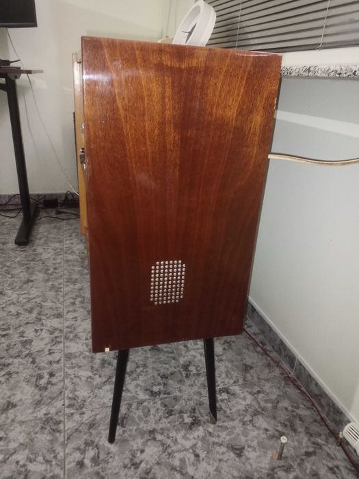 Радио-грамофон Rigonda 102, 1951 година