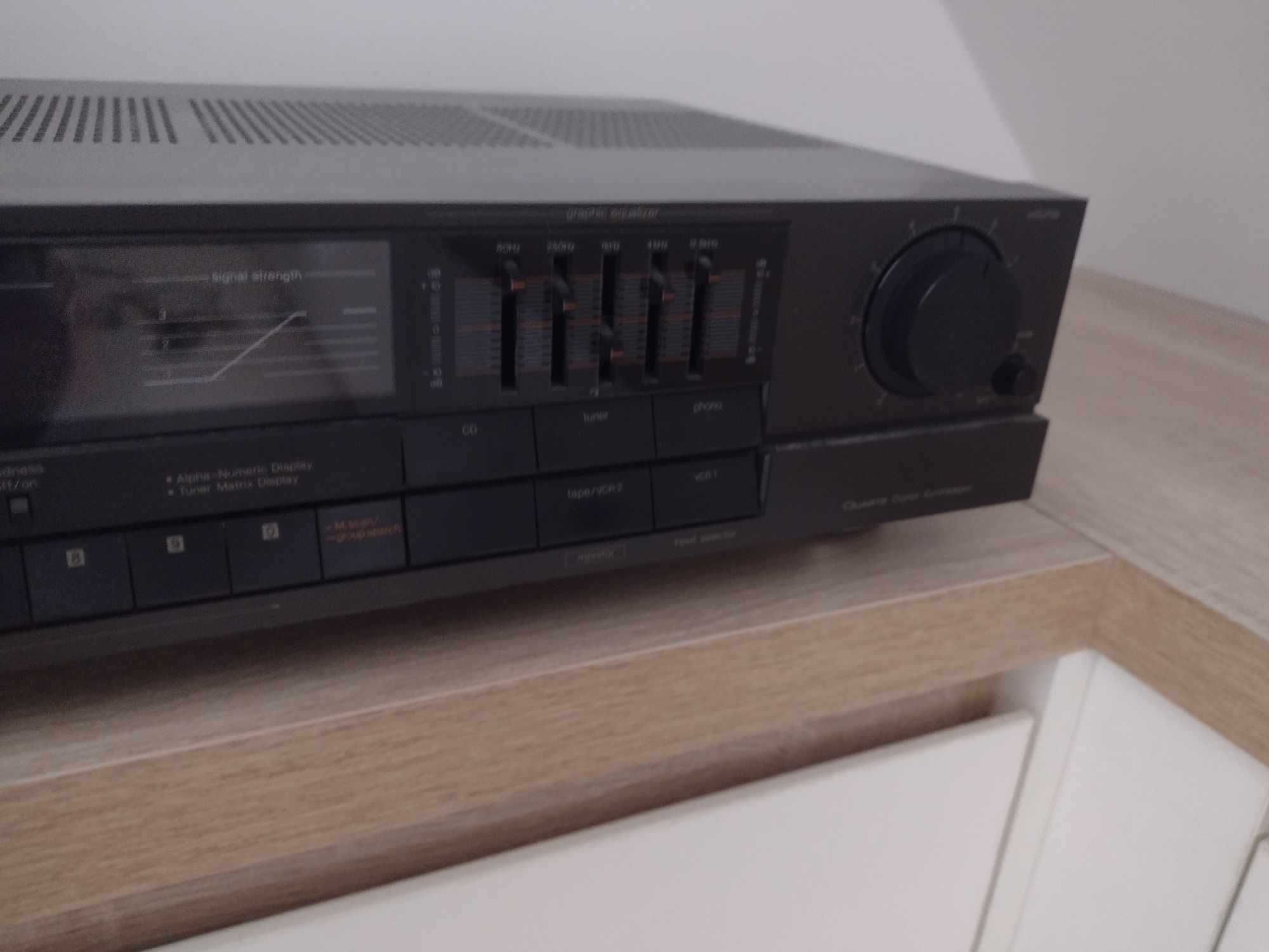 Ресивър Technics SA-160