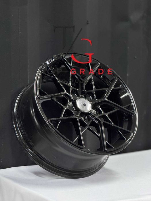 Продается комплект дисков R17 5/114*3