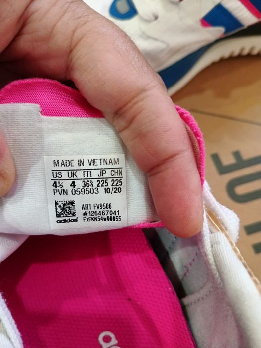 Original adidas krasofka 36razmer