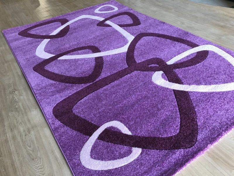 различни килими малко използвани са