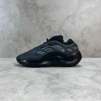 Adidas Yeezy Boost 700 Black - 40,45