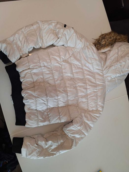 Дамско яке Bershka