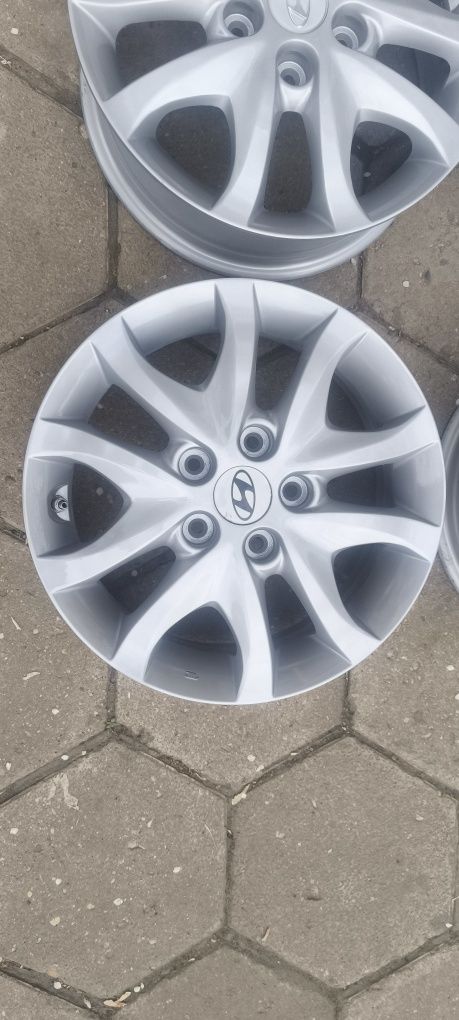 5х114.3 16 цола Hyundai