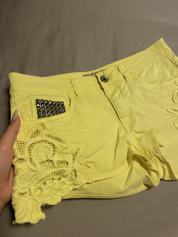 Къси панталонки guess