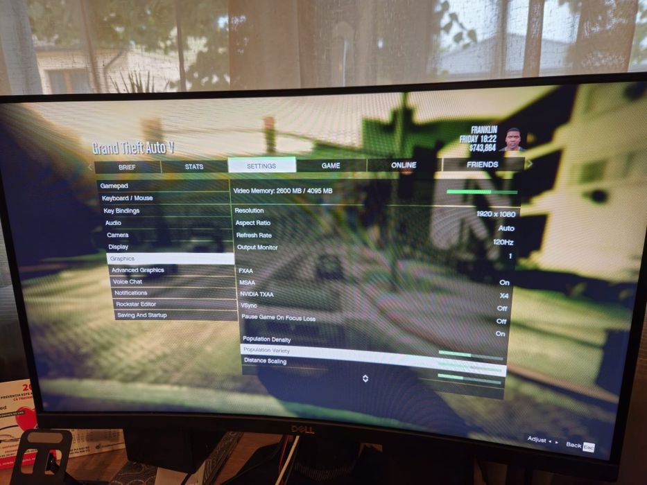 Vând pc ddr4 i3 8100 rgb