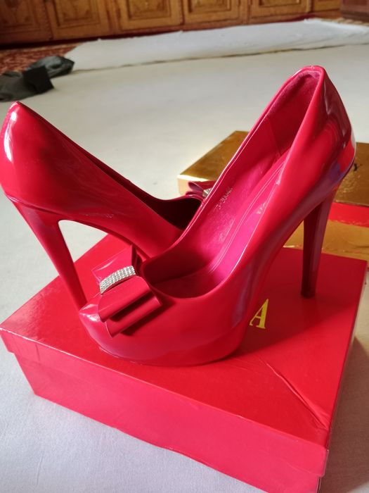 Женский обувь холати зур