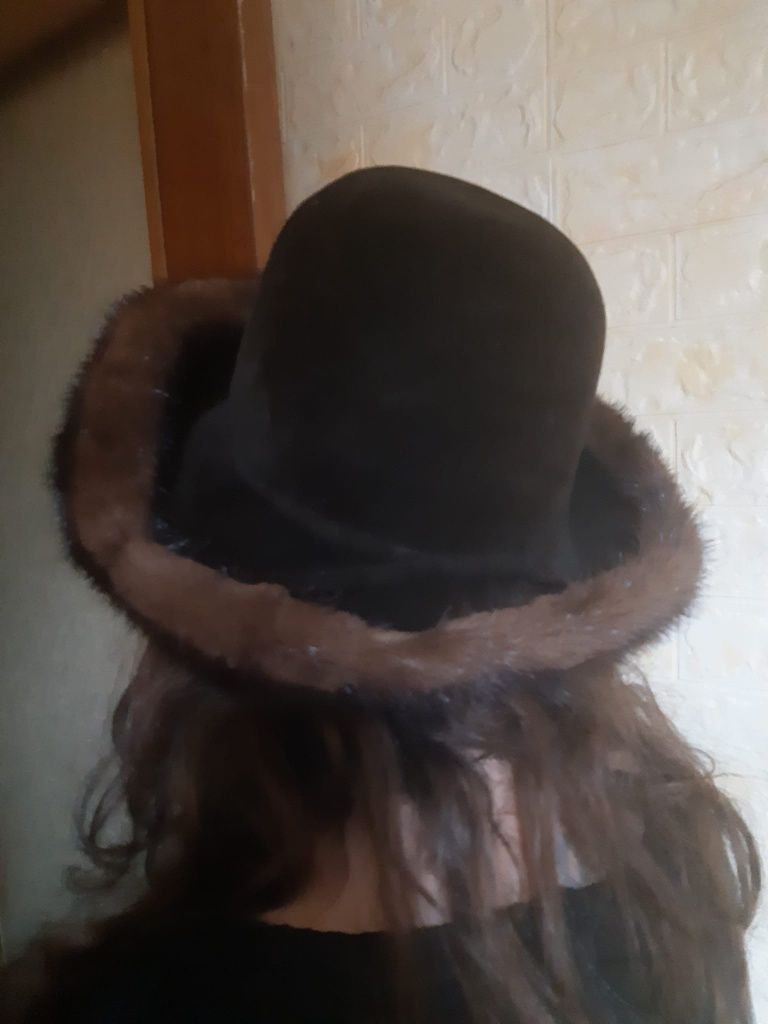 Pălărie cu blana de nurca