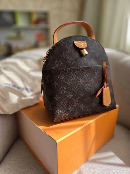 Дамска чанта Louis Vuitton