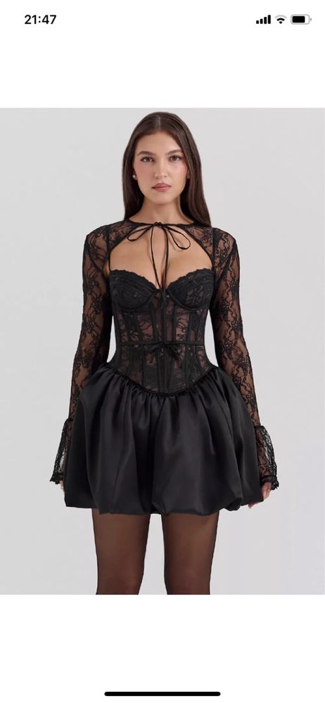 HOUSE OF CB 'rochie Beauty' Black Lace Puffball