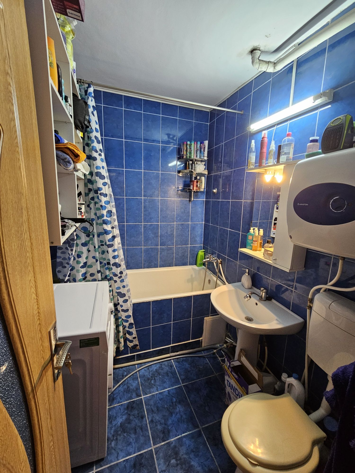 Apartament cu o camera de vanzare