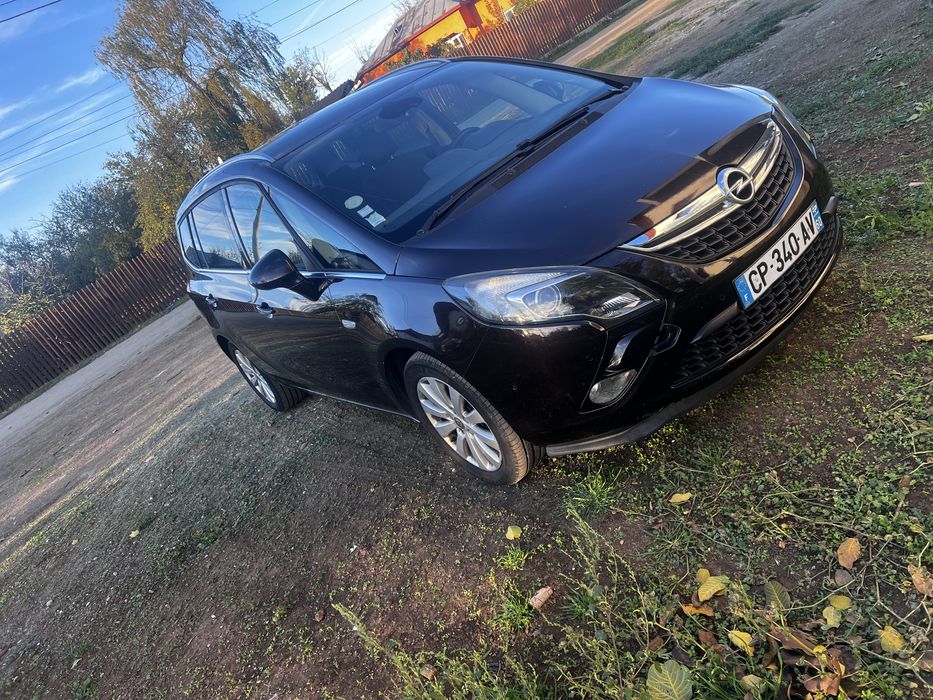 Opel zafira C tourer