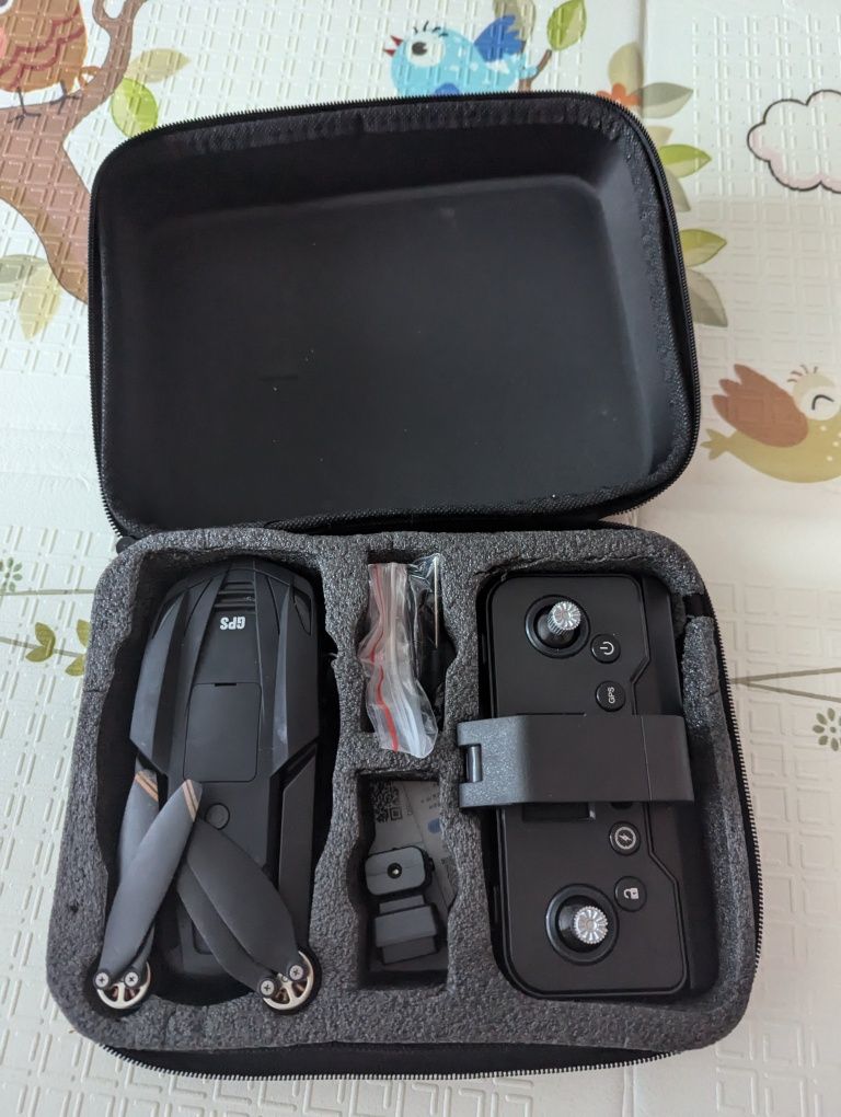 Drone v168 квадрокоптер 8k