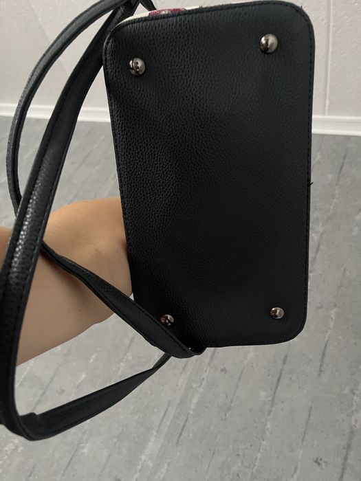 Дамска чанта