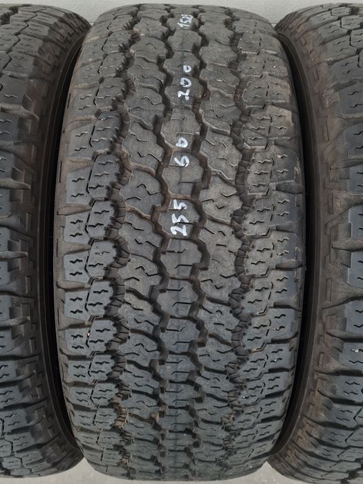 Всесезонни гуми 4 броя GOODYEAR Wrangler 255 60 R20 дот 1523