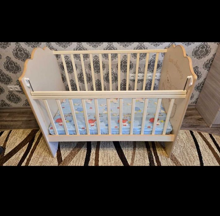 Кроватка для новорождённых