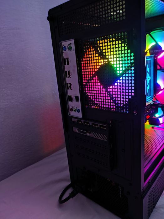 Buget Gaming PC E5-2680v4 / RX 580