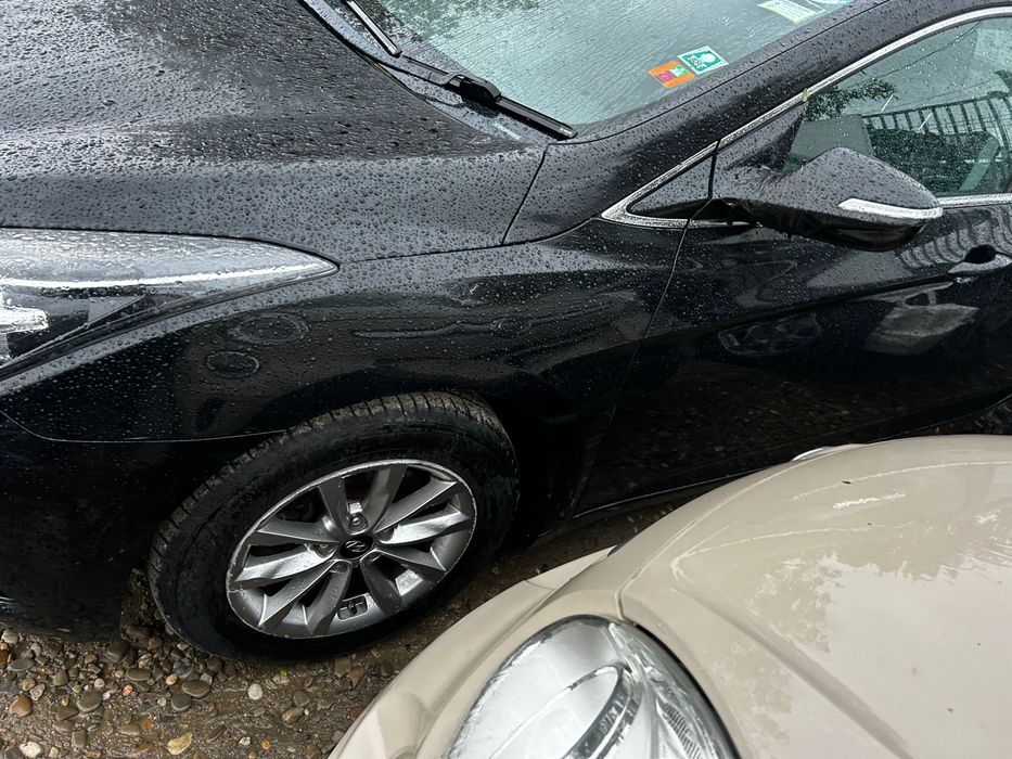 Aripă stânga față Hyundai i40 2016
