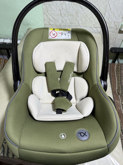 Автокресло по выгодной цене,хорошее качество