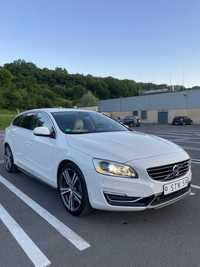 Volvo V60 2.4 D6 AWD Plug In Hybrid   Piele Crem  Incalzire scaune Alb