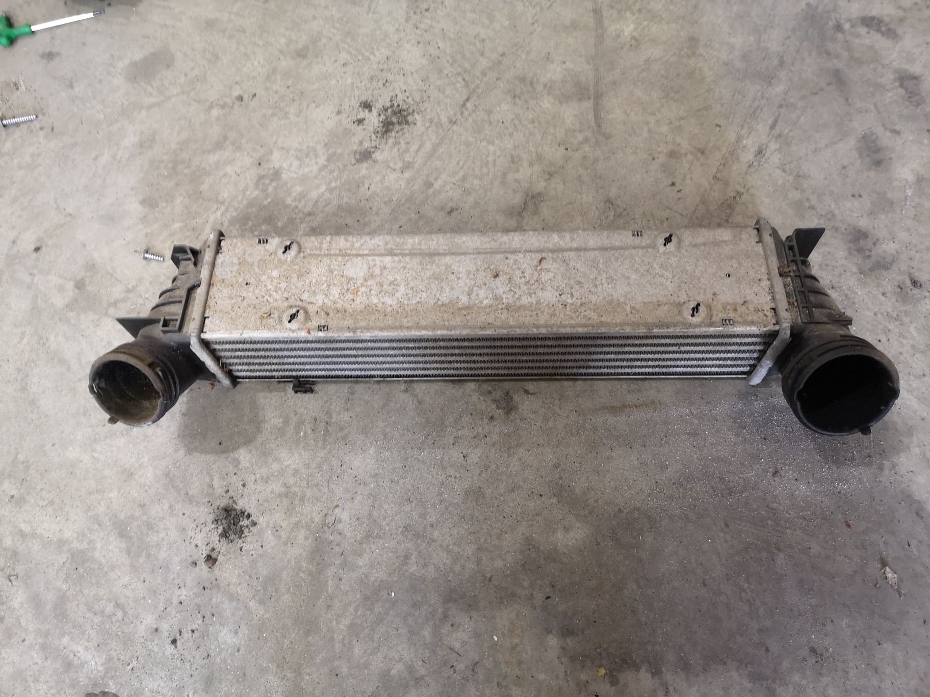 Radiator intercooler 2.0 diesel bmw e90 e91 e92 e93 e84 e87 e81 e88