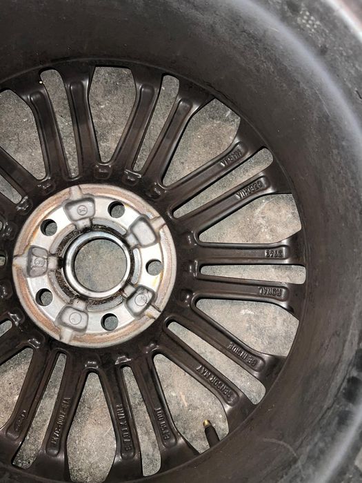 Janta aliaj 17 inch ford cod oe 2246323