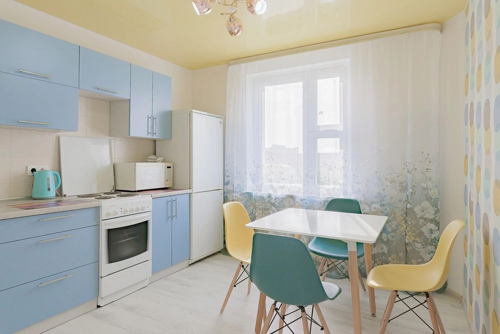 Посуточно сдаётся 2х ком квартира левый берег