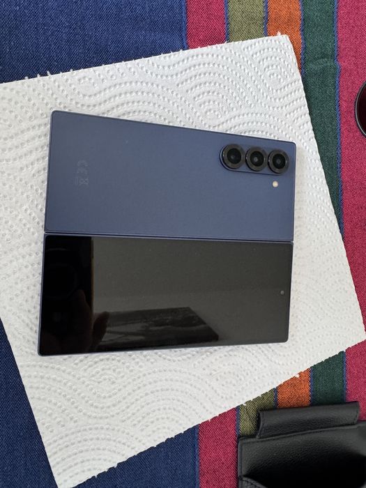 Samsung Galaxy Z Fold 6