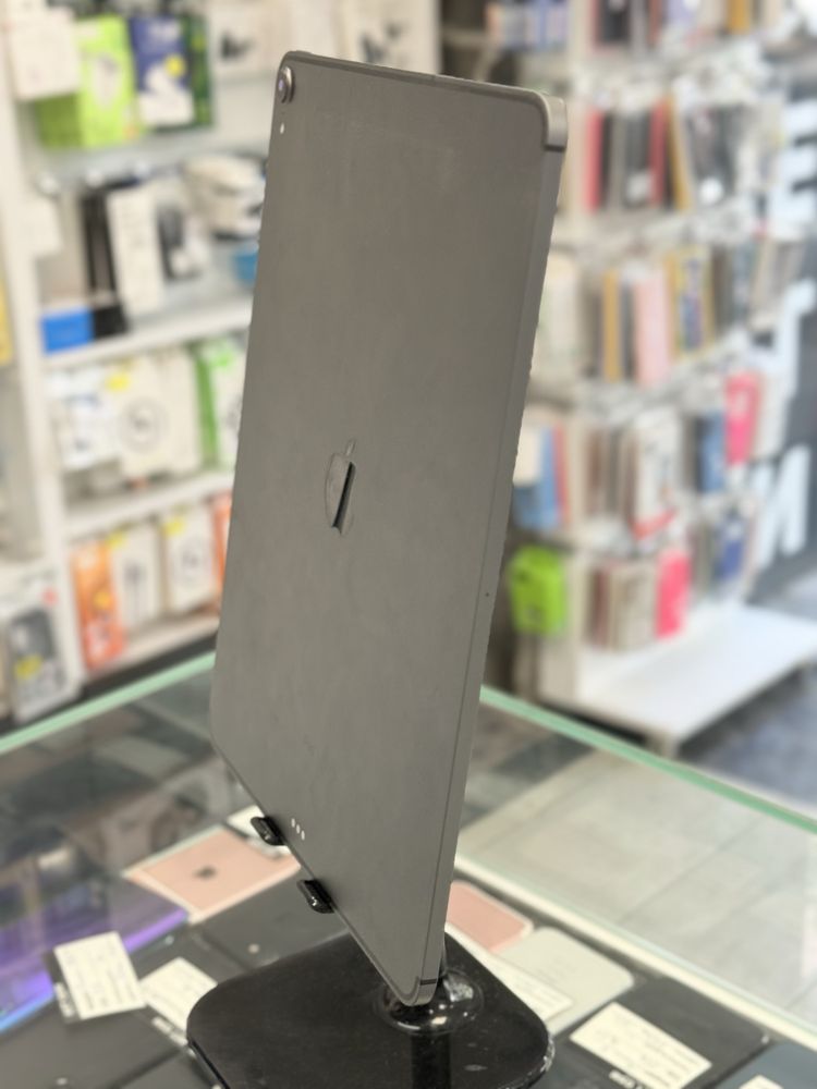 Apple iPad Pro 12,9 inch 3rd gen 64gb Wifi + Cell
