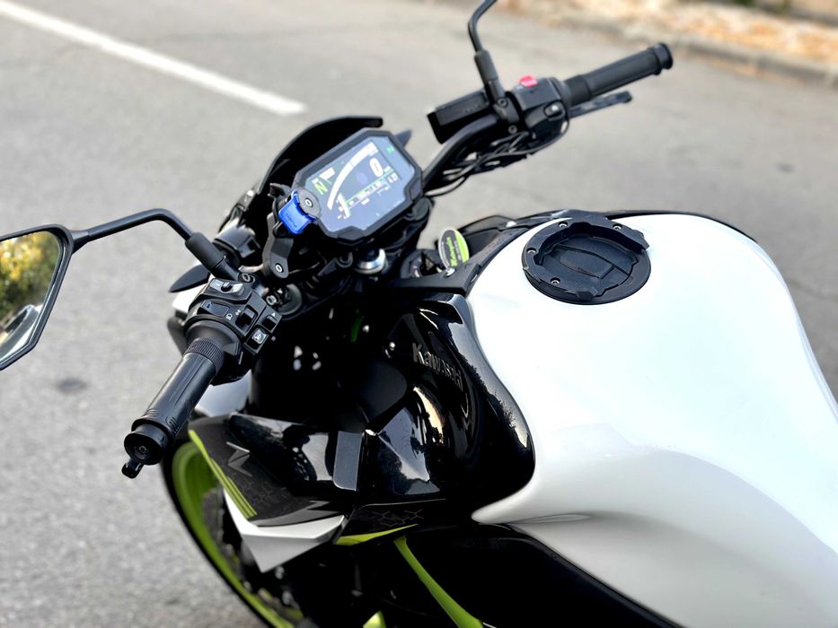 Vand Kawasaki Z900 125CP 2021, ABS. Traction, Power Modes, Accesorizat