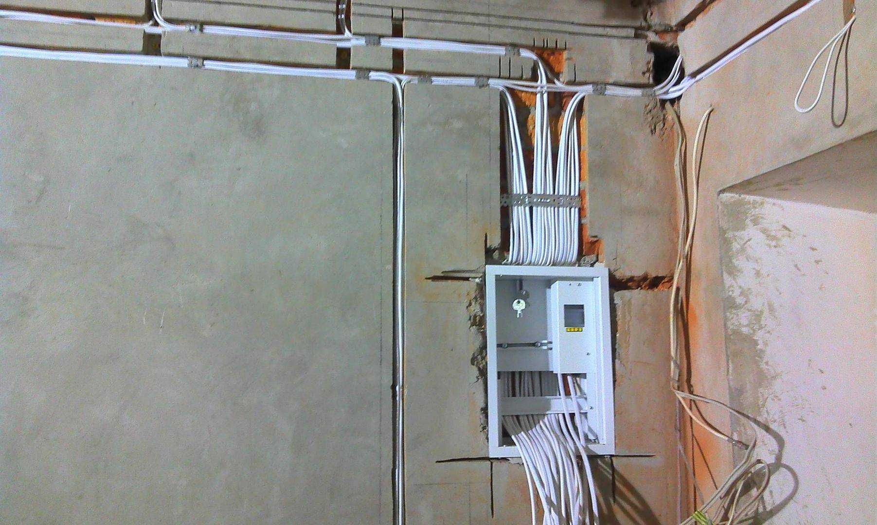 Электрик Elektro mantaj Услуги электрика от мелочей до полного монтаж