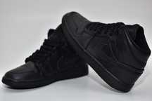 Jordan 1 Air Mid