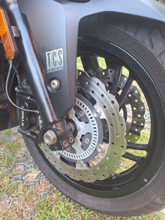 Maxiscuter Kymco Xciting 400i