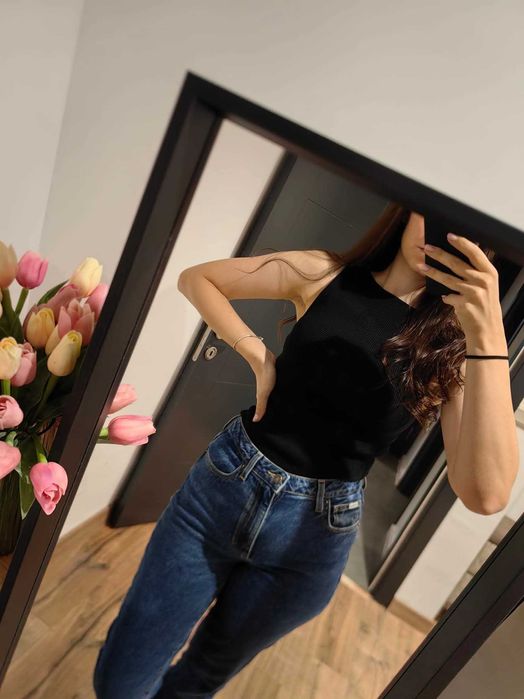 Топ с гол гръб Zara