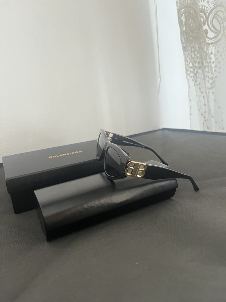 Ochelari de soare Balenciaga