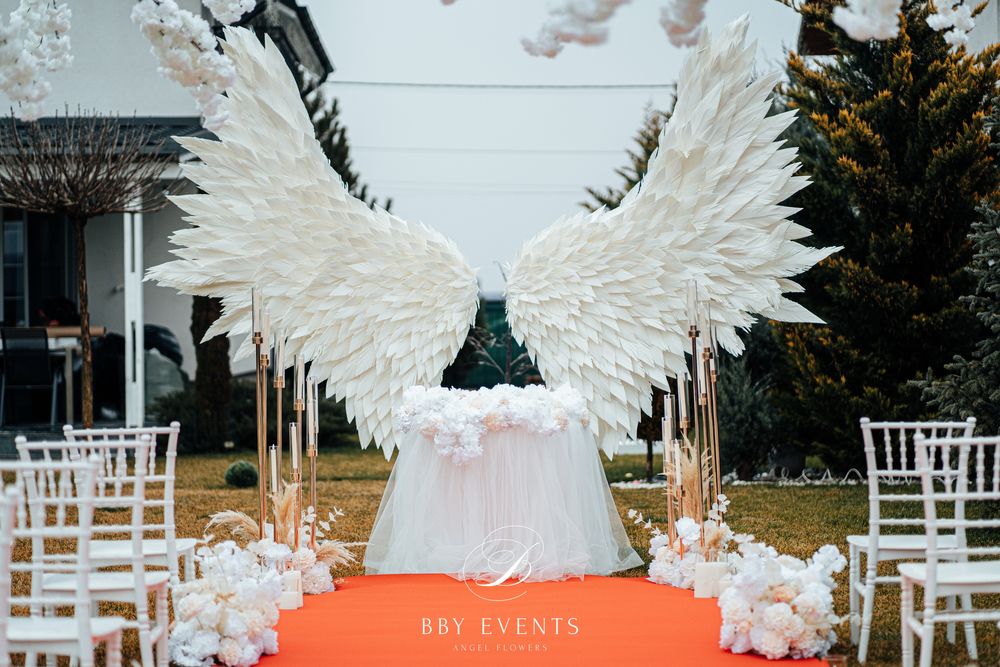Decor nunta , aripi de inger, decor botez