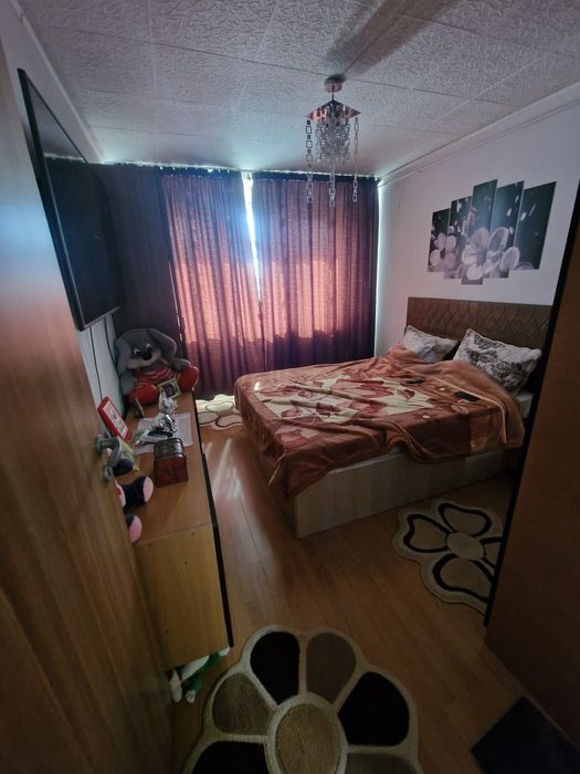 Vânzare apartament 2 camere semidecomandat București sector 4 MOBILAT